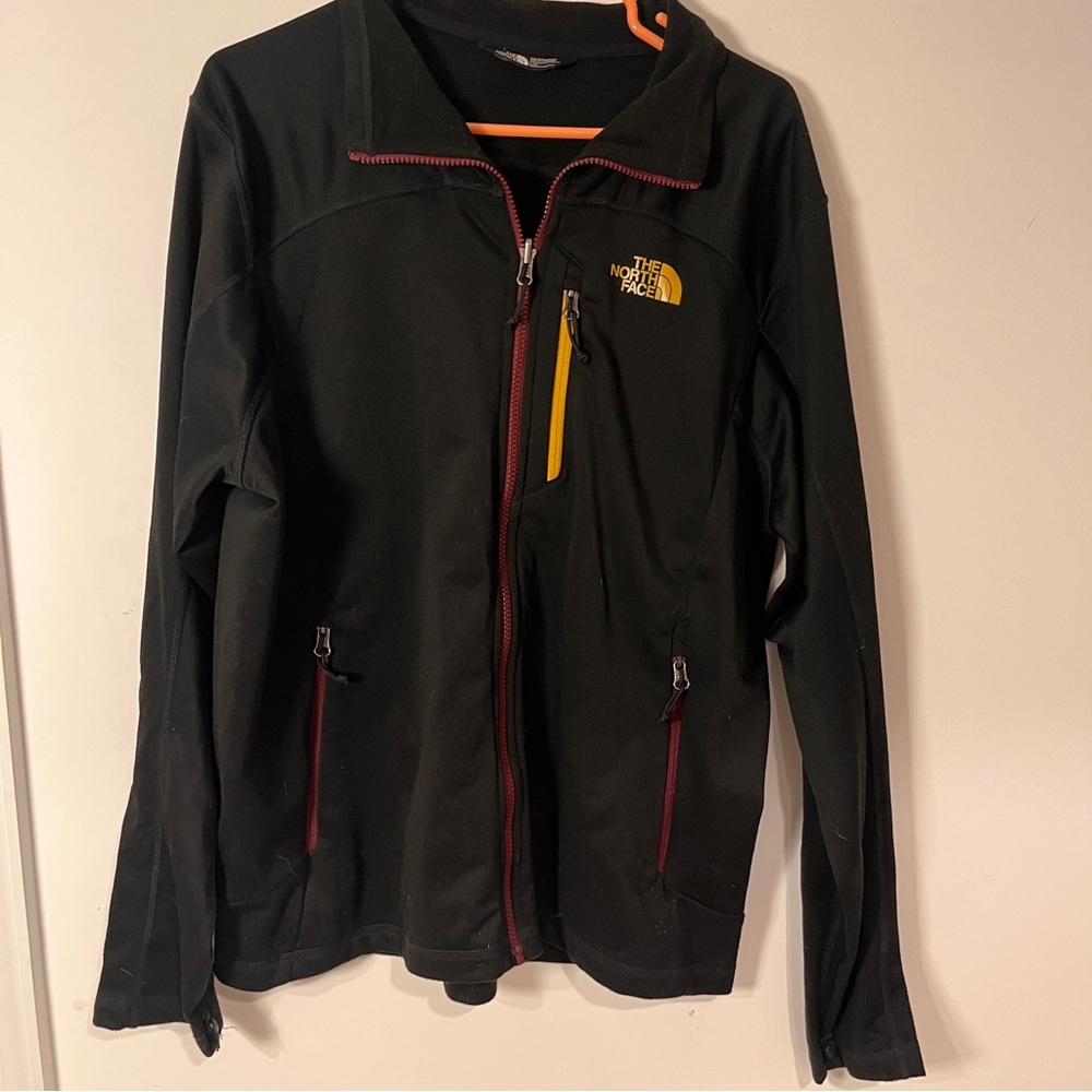 Men’s North Face Performance Fleece zip up. Size L